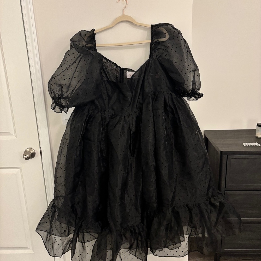 Selkie French Puff Dress - Black Dot